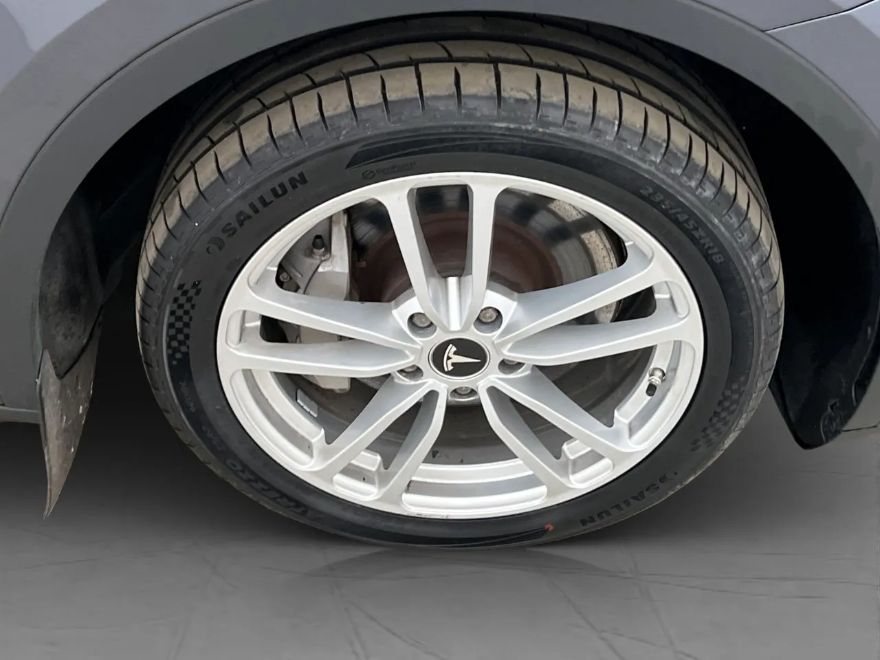 Vehicle image 36