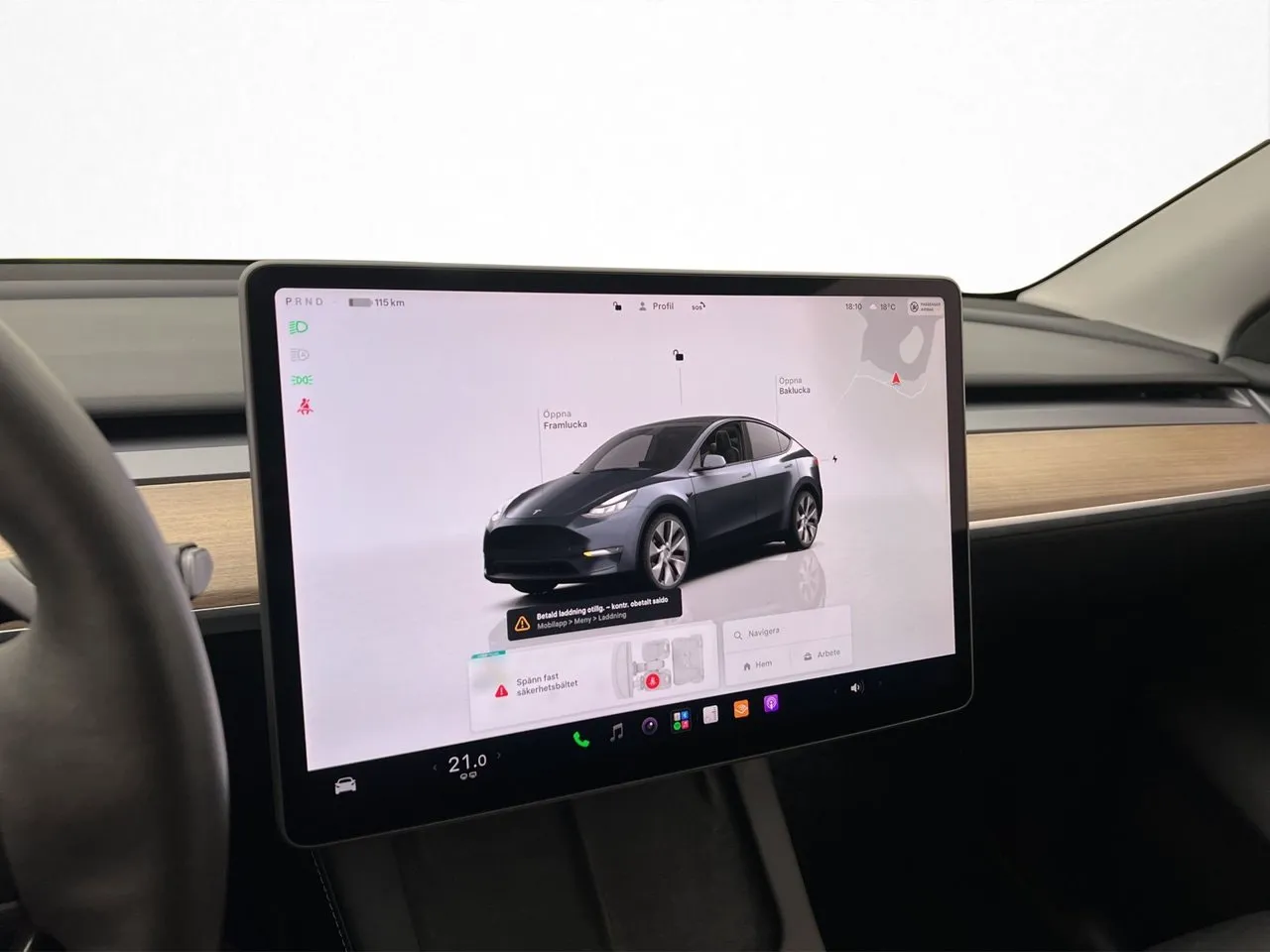Vehicle image 18