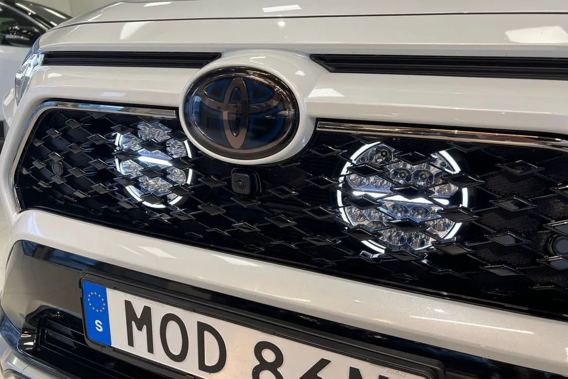 Vehicle image 20