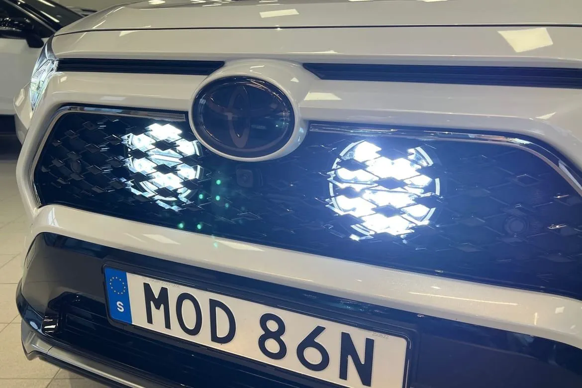 Vehicle image 21
