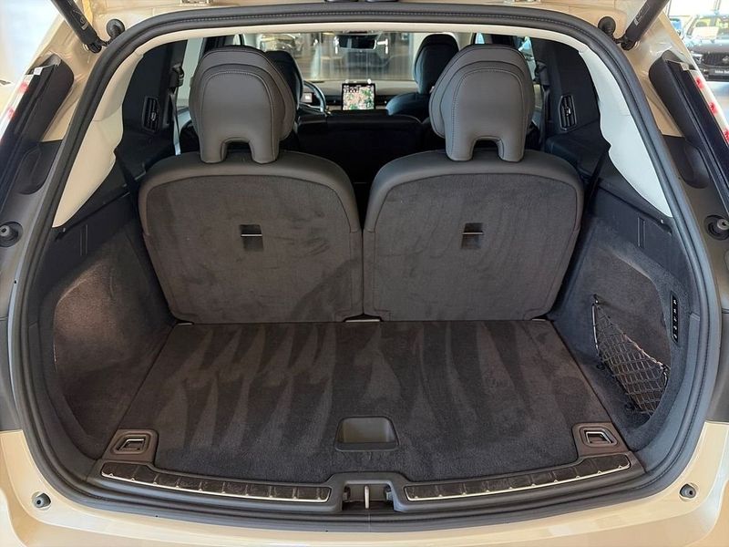 Volvo EX90 bild 17