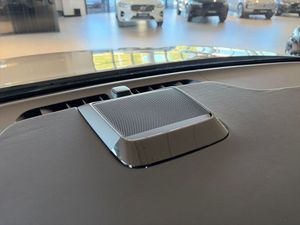 Volvo EX90 bild 16