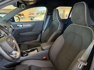 Volvo EX40 bild 10