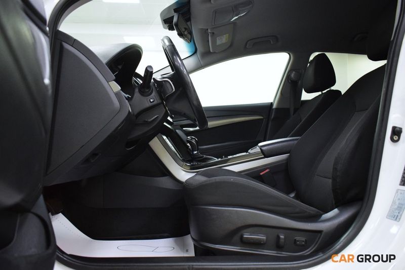 Hyundai i40 bild 13