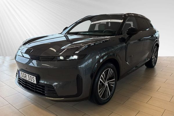Lynk & Co 08 More PHEV - 2025
