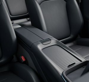 Lynk & Co 08 bild 13