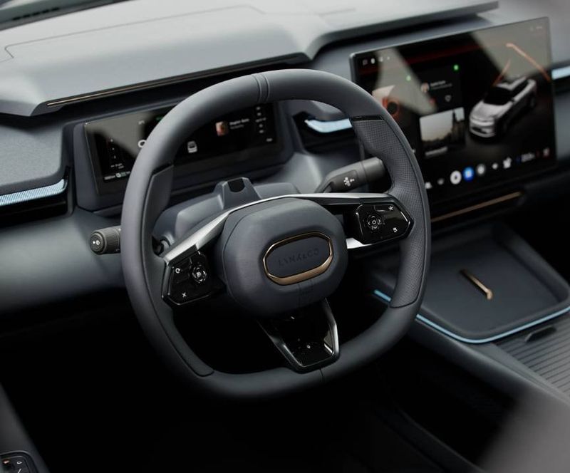 Lynk & Co 08 bild 11