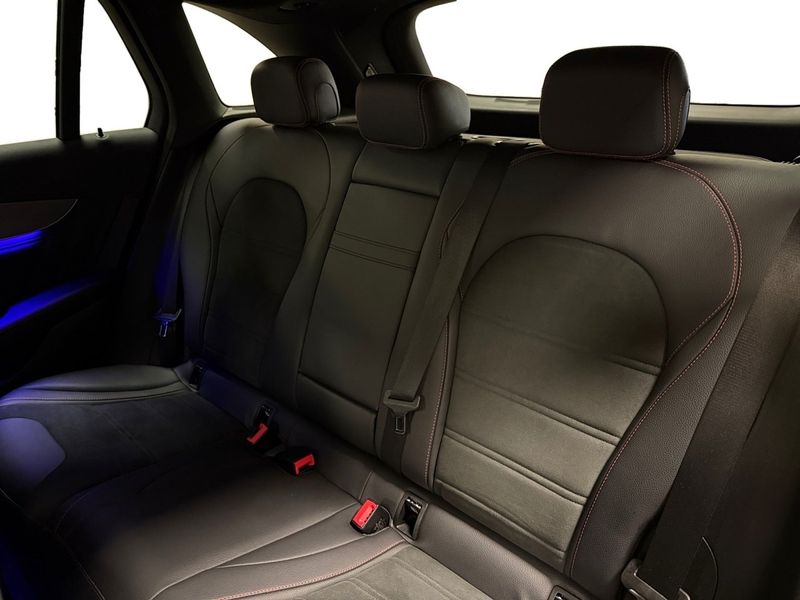 Mercedes GLC300 bild 11