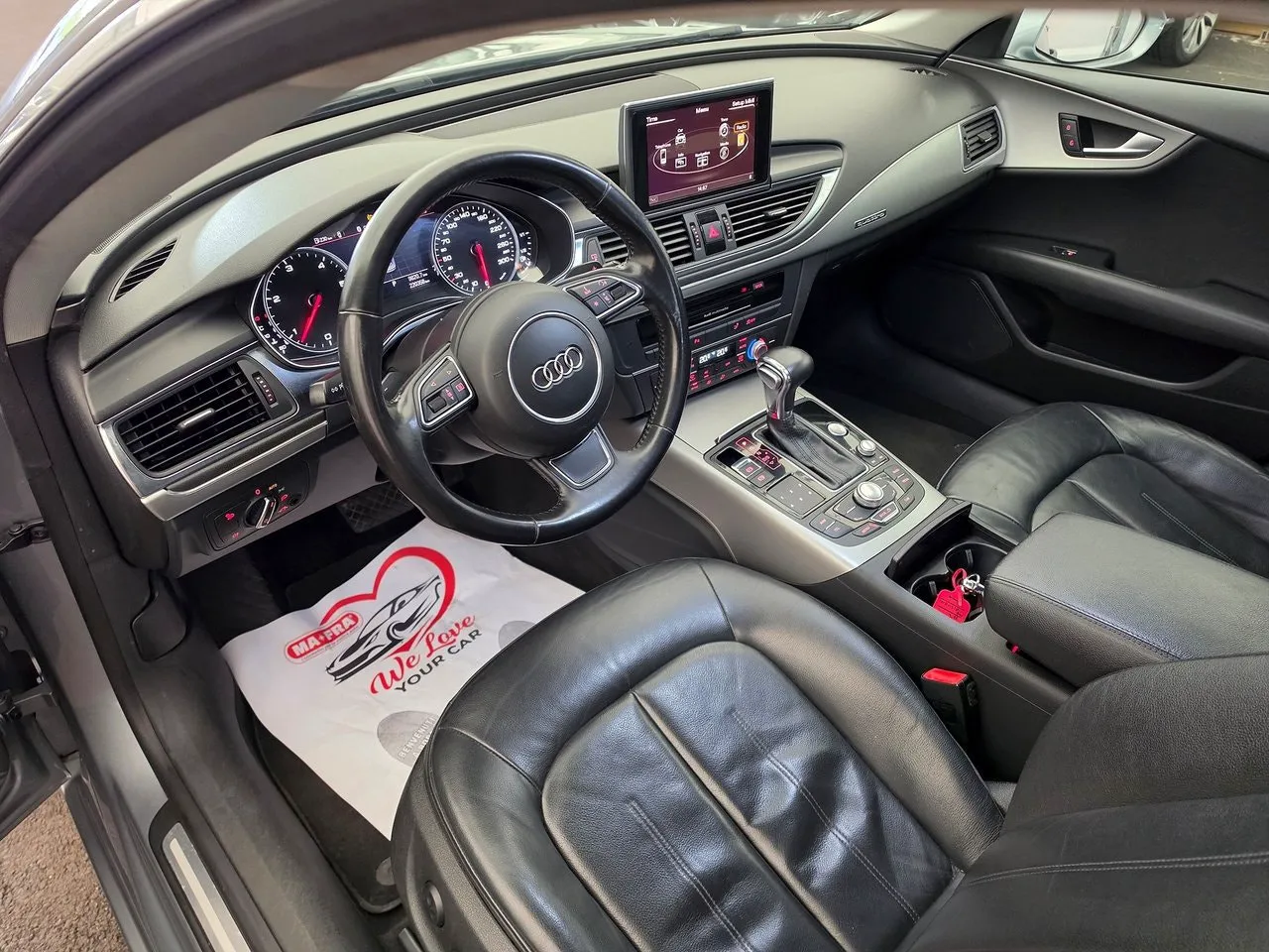 Vehicle image 13