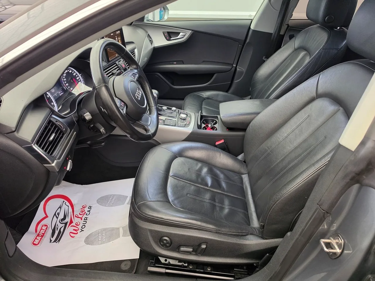Vehicle image 14