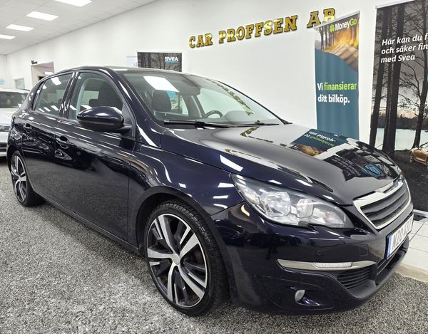 Peugeot 308 1.6 THP Active, Ny servad Ny besiktigad - 2013