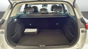 MG S6 EV bild 10