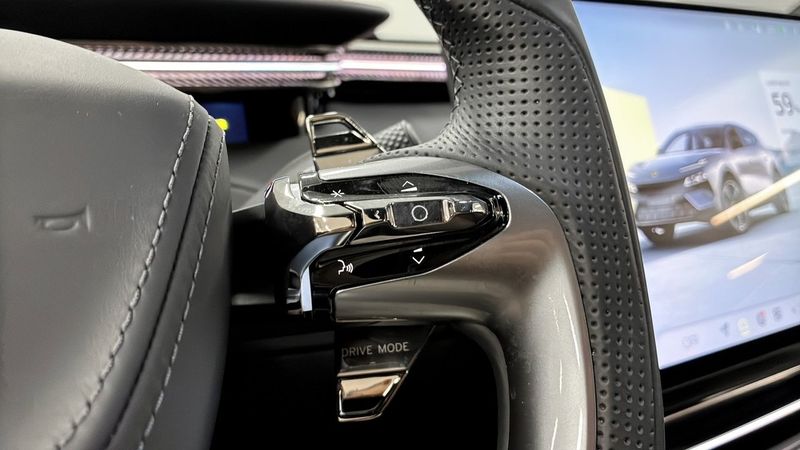 Lotus Eletre bild 17