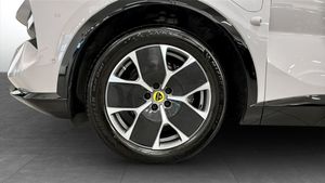 Lotus Eletre bild 9
