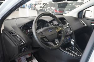 Ford Focus bild 4