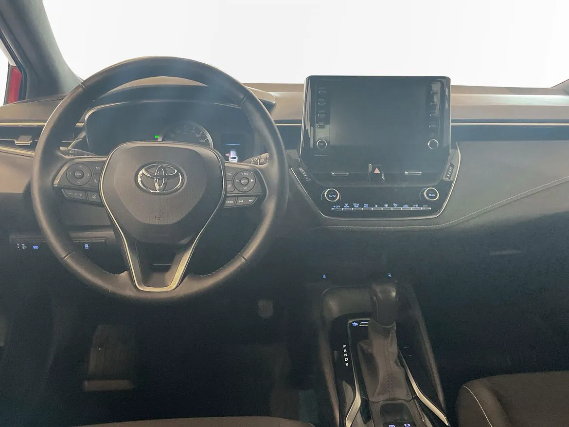 Vehicle image 8