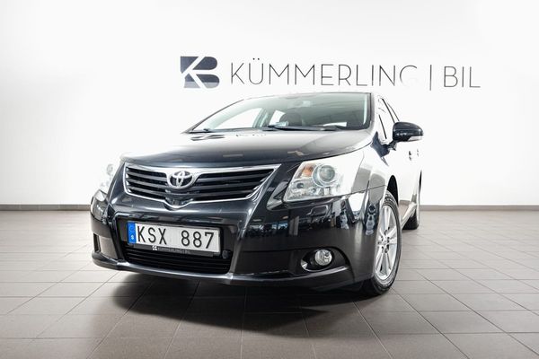 Toyota Avensis 1.8 Automat 147hk B-Kamera Drag M&Kvärmare - 2010