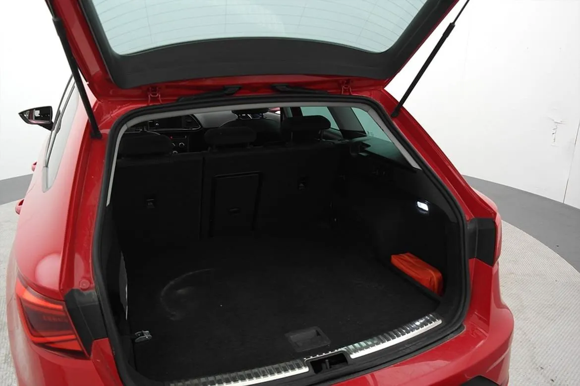 Vehicle image 21