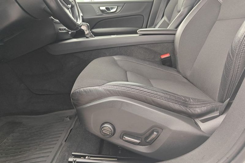 Volvo V60 bild 17