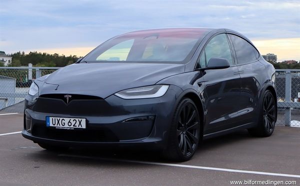 Tesla Model X Plaid AWD 1020hk S/V-hjul 1 ägare Moms - 2023