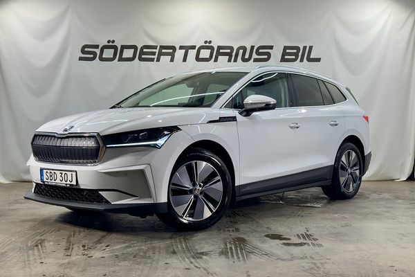 Skoda Enyaq 80x AWD DRAG KAMERA VPUMP ELSTOL MOMSBIL - 2023