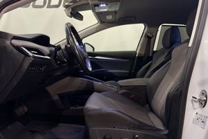 Skoda Enyaq bild 9