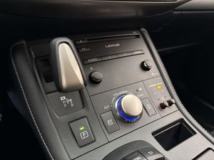 Lexus CT bild 16