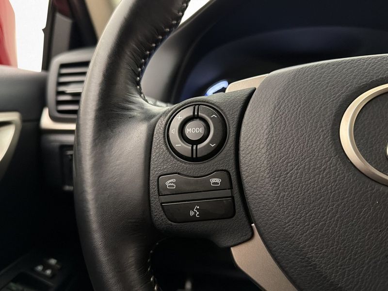 Lexus CT bild 21