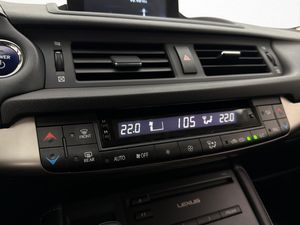 Lexus CT bild 17
