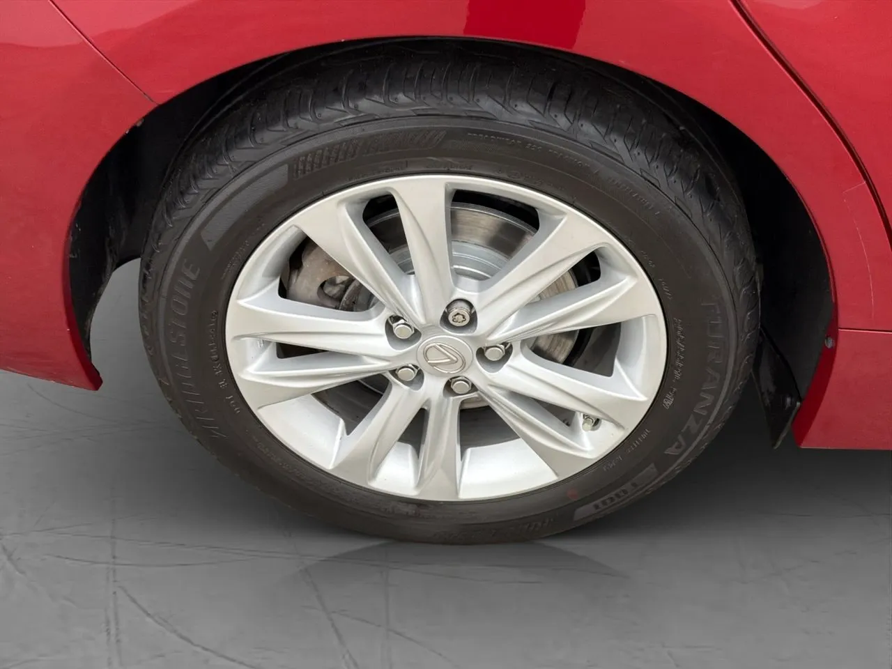 Vehicle image 30