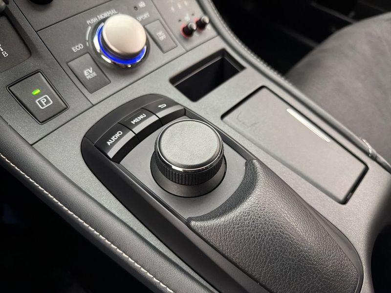 Lexus CT bild 15