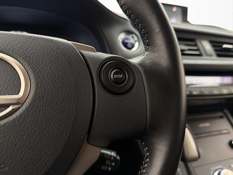 Lexus CT bild 22