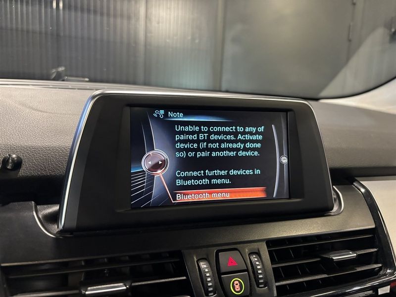 BMW 218 bild 15