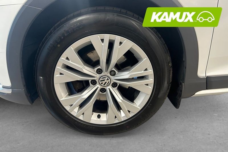 Volkswagen Passat bild 8