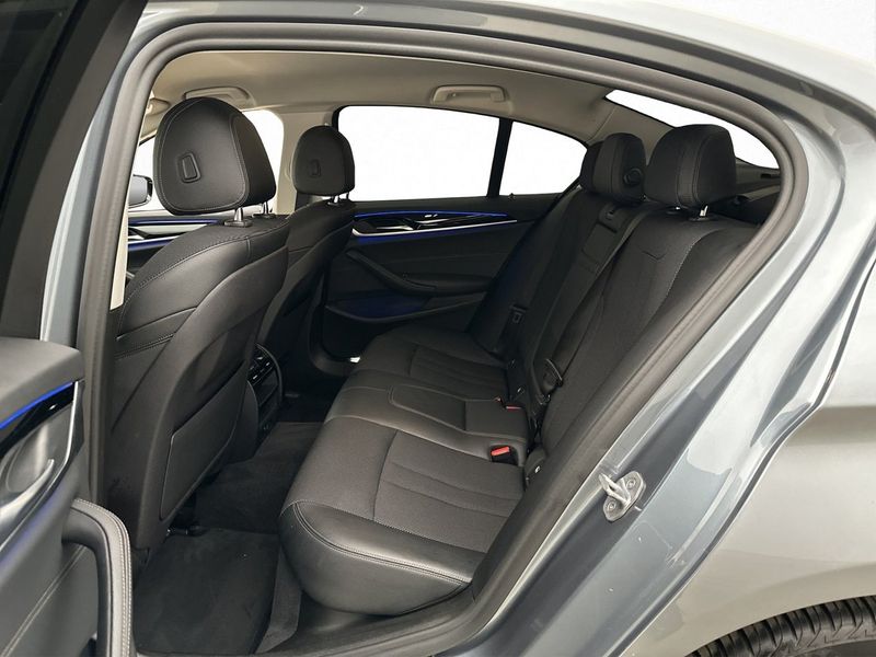 BMW 530 bild 16