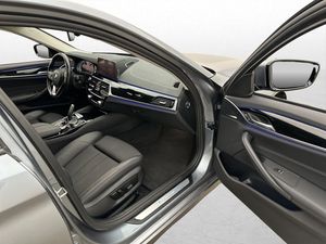 BMW 530 bild 15