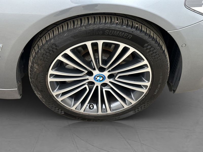 BMW 530 bild 32
