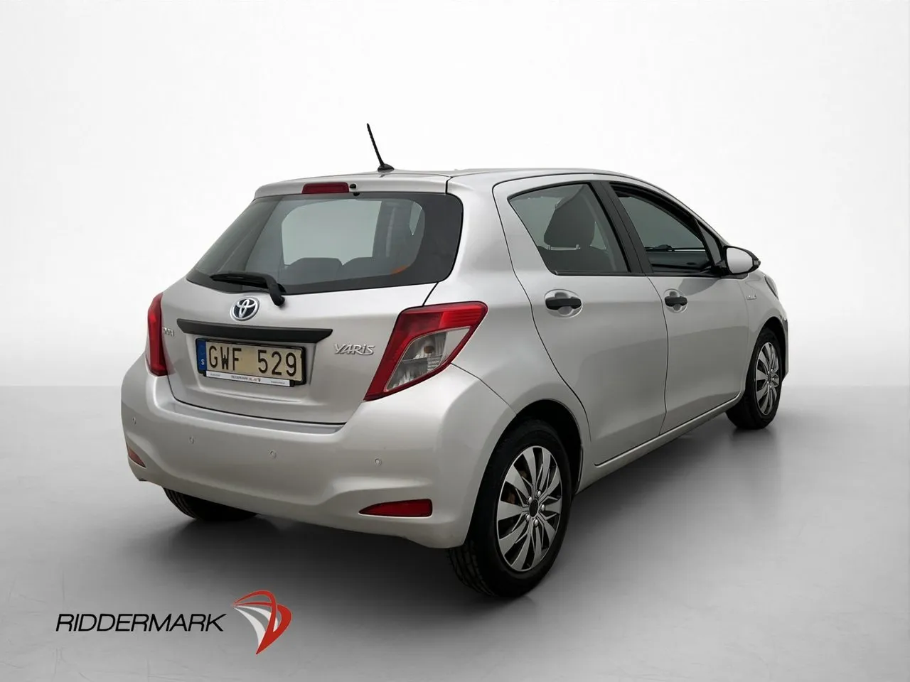 Vehicle image 7