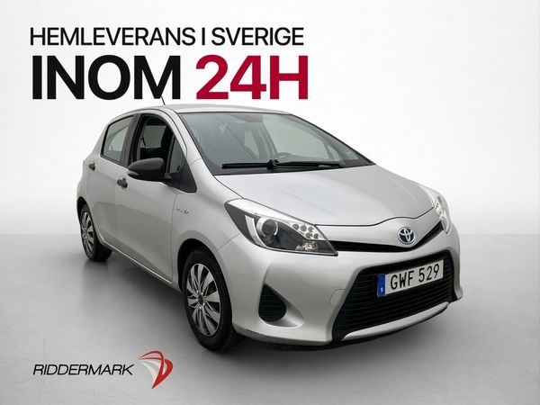 Toyota Yaris Hybrid Sensorer Endast 0,35l/mil 360kr skatt - 2013
