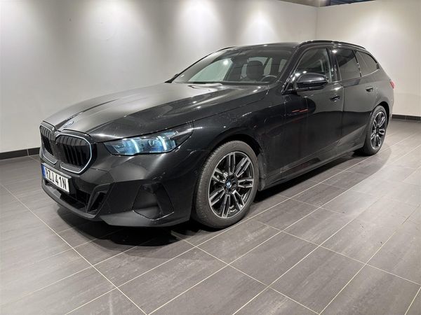 BMW 530 e xDrive Touring M Sport Pro Innovation Drag H K DAP | Rä - 2026