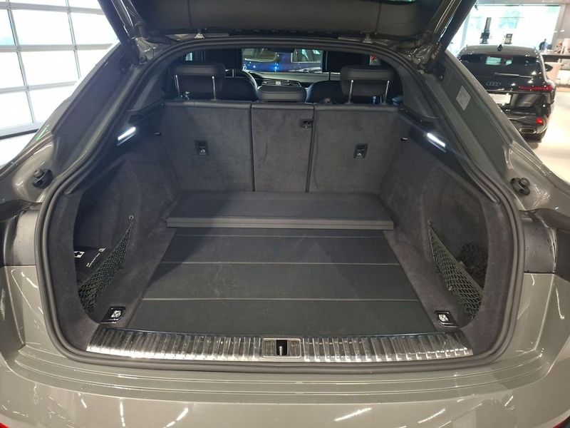 Audi Q8 e-tron bild 10