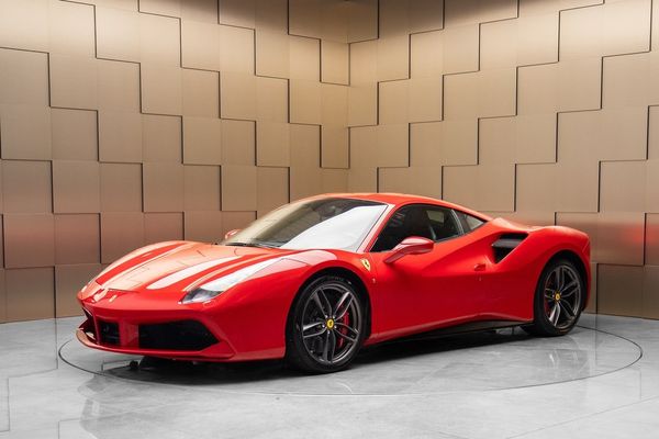 Ferrari 488 GTB GTB 3.9 V8 F1 DCT / Kolfiberstolar / Sportavgassystem - 2016