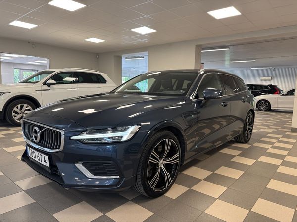Volvo V60 Recharge T6 AWD Inscription Helskinn B-Kamera Drag - 2022