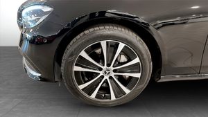 Mercedes E300 bild 9