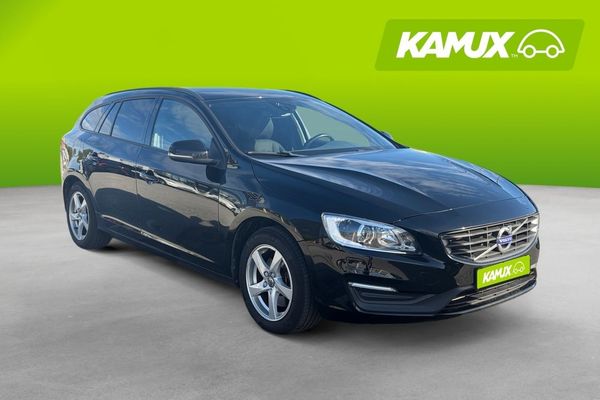 Volvo V60 T3 Classic Edition Kinetic 152hk Värmare P-Sensorer Far - 2018