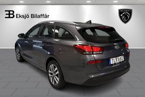 Hyundai i30 bild 8