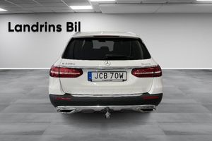 Mercedes E220 bild 5