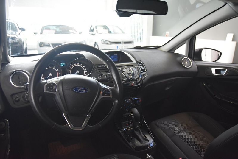Ford Fiesta bild 8