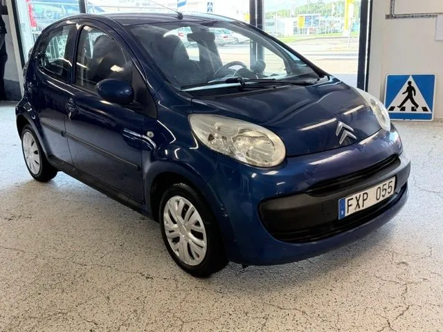 Vehicle image 1