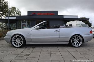 Mercedes CLK320 bild 1